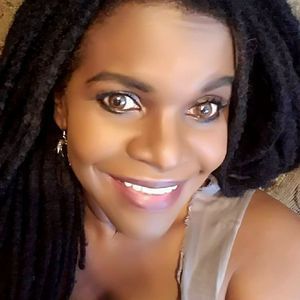 Meet your Posher, Annette